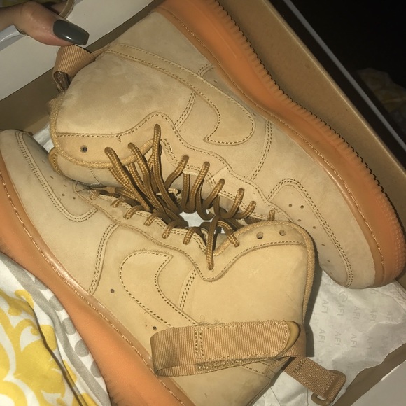 Nike Shoes - Air Force 1 wheat.